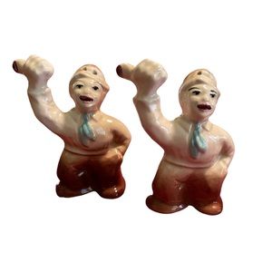 Vintage Hitchhikers Salt & Pepper